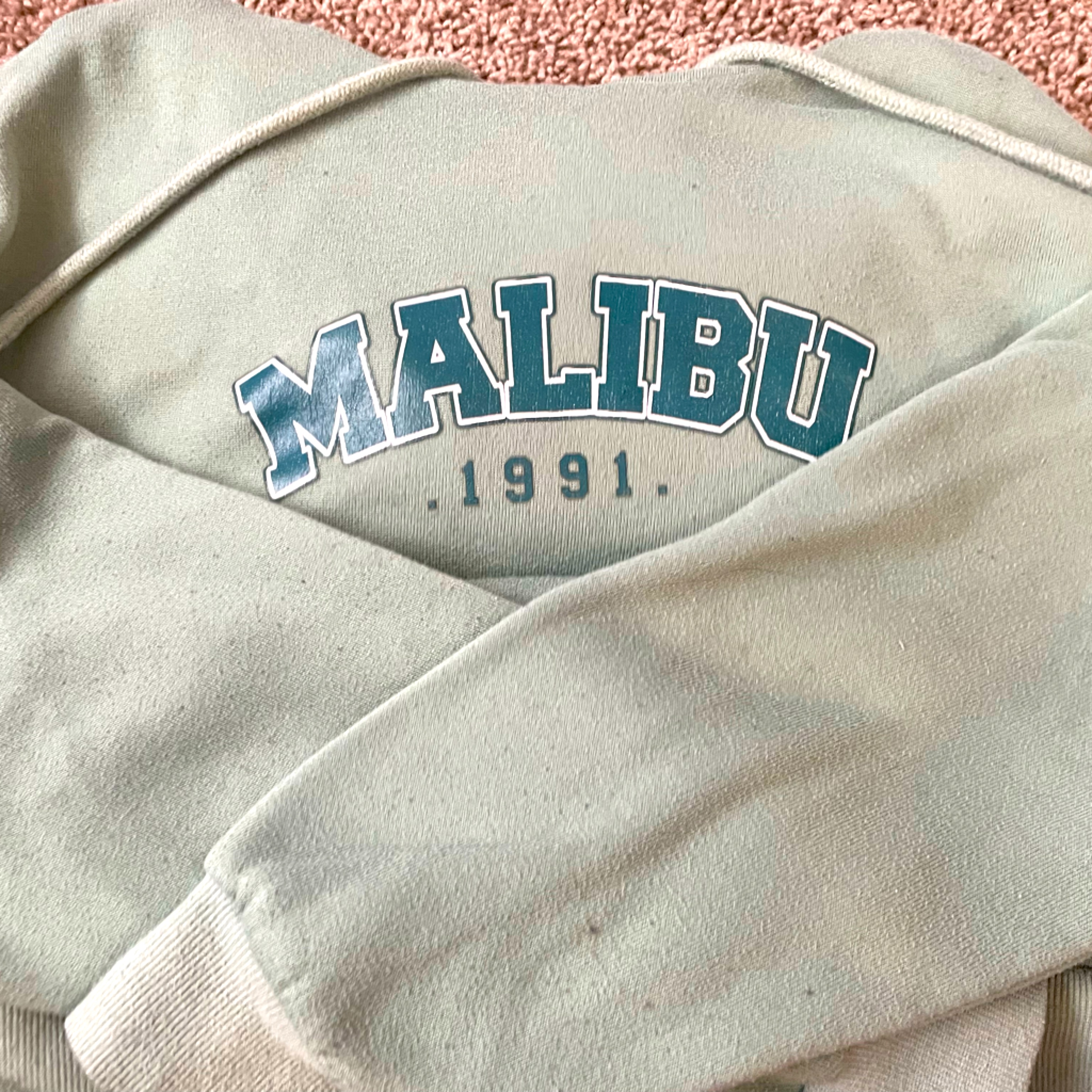 Amazon Malibu Teal Sweatshirt Little Linty But Plenty Of Life Left In Sweatshirt